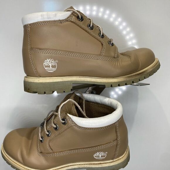 Timberland Style # 27340 Size 8 M 7740 - Picture 1 of 5